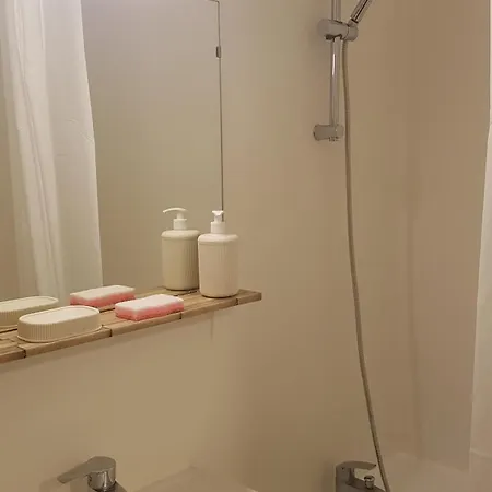 Apartment Agreable Proche Toutes Commodites