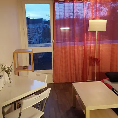 Agreable Proche Toutes Commodites